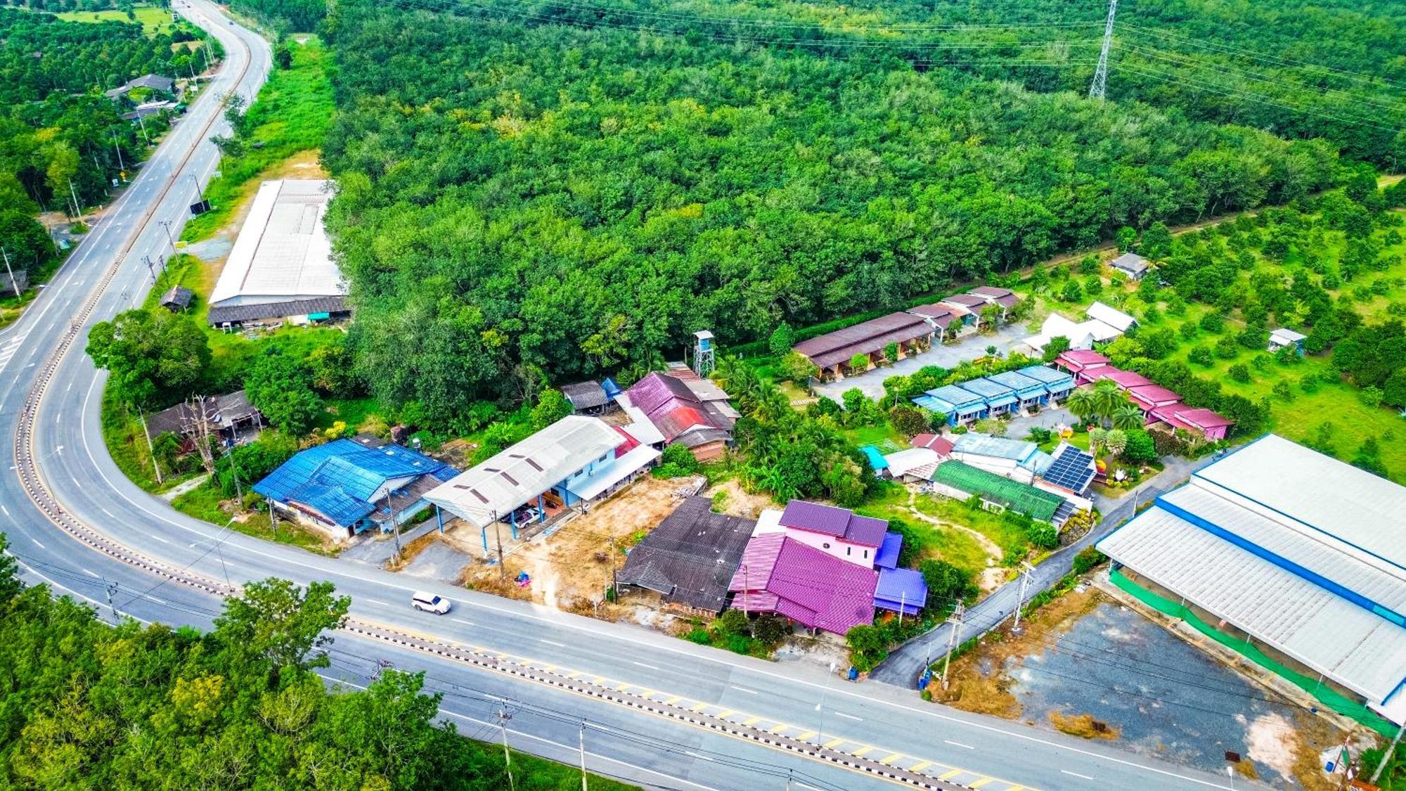 Baan Suan Mee Tang Hotel Chanthaburi Exterior photo